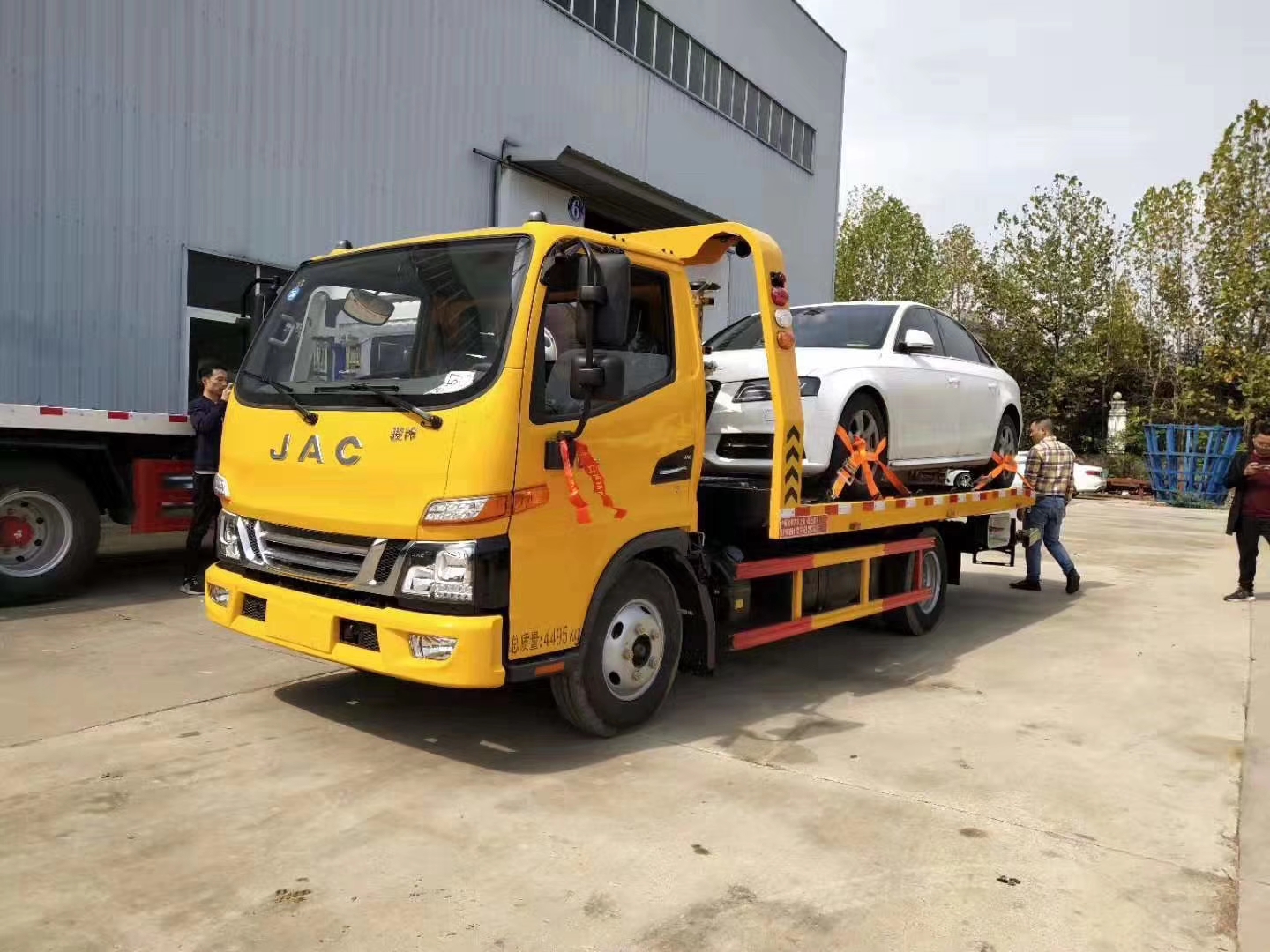 ���������{��һ�϶�����܇